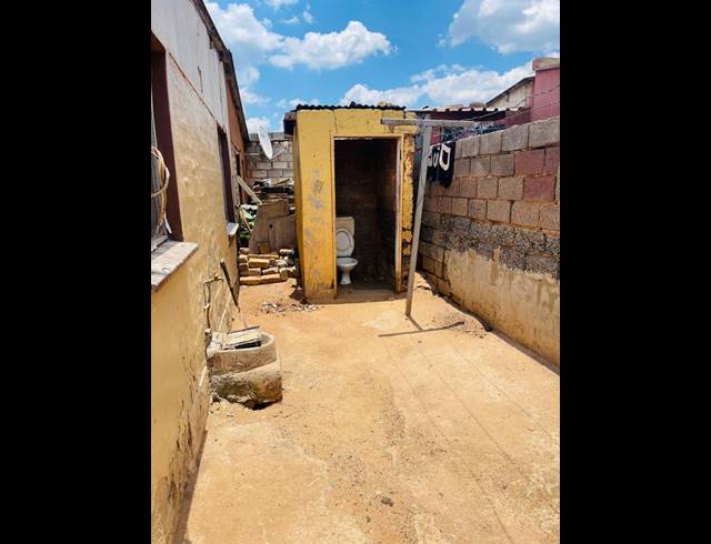 3 BEDROOM HOUSE FOR SALE IN RONDEBULT